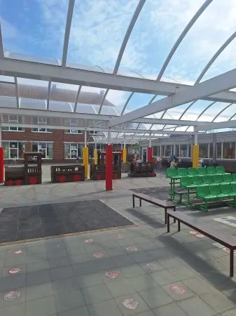 Veilige en vrolijke speelplaats VBS Lochristi